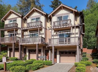 17810 NE 95th Ct, Redmond, WA