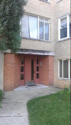 1st image of 6023 N Damen Ave APT 303