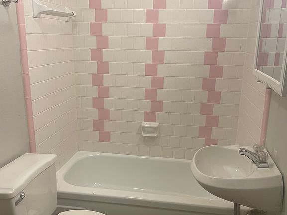5th image of 2117 Eliasberg St #2117