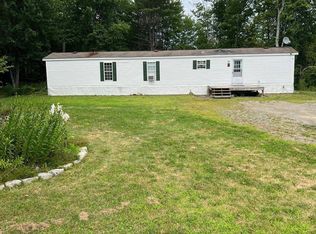 85 Main St, Detroit, ME 04929