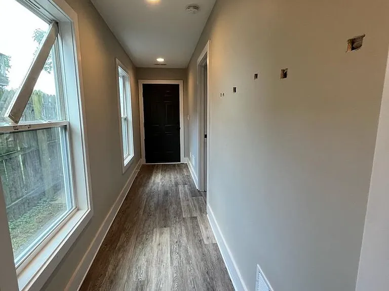 705 Camp St. — Photo 4