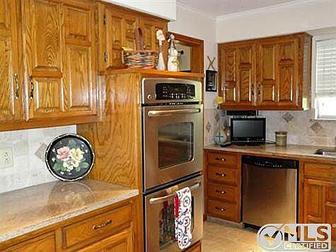 2nd image of 1729 Cathedral Dr