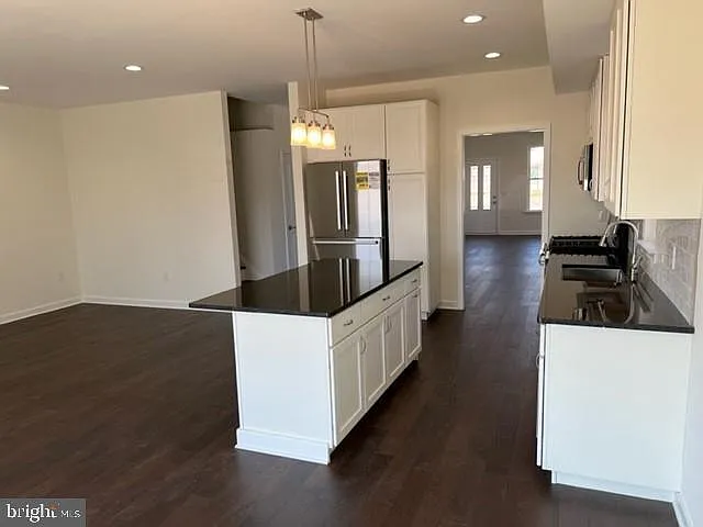 13499 Damar Dr — Photo 25