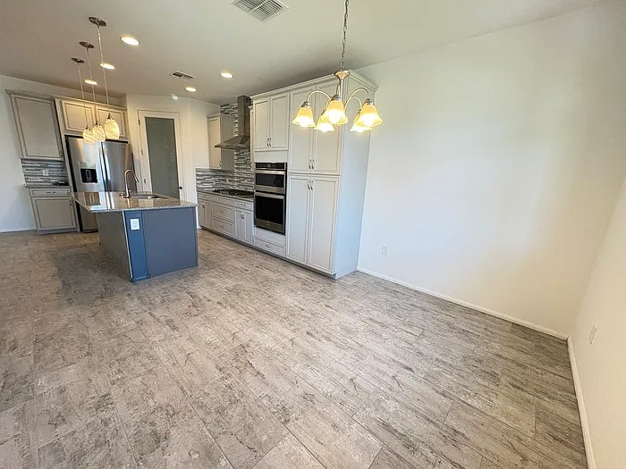 10237 E Iron Horse Trl — Photo 6