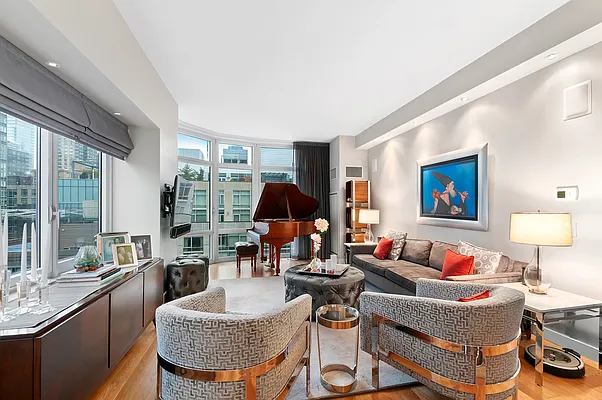 Sold by Compass | media 1