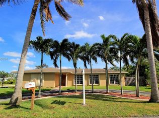 2650 SW 87th Ave, Davie, FL 33328