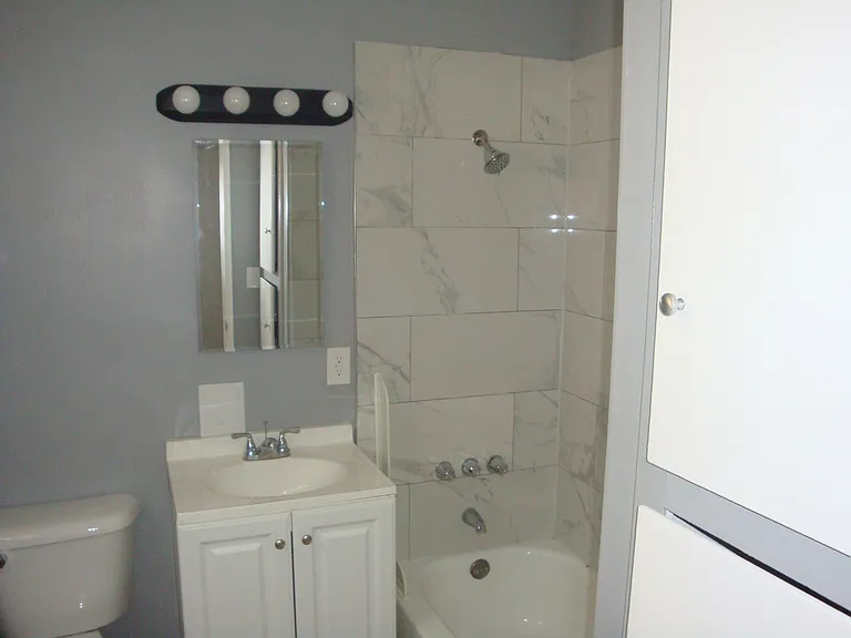 948 S Roberts St #2 — Photo 8