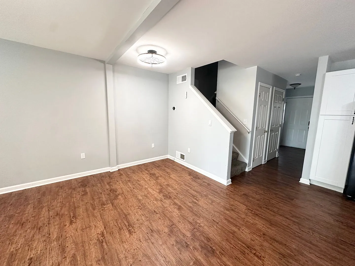 2 Bedroom 2.5 Bathroom Townhome in Hummelstown! — Photo 3