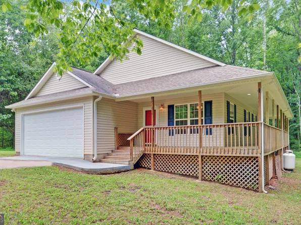 235 Irvin Lake Rd, Mount Airy, GA 30563