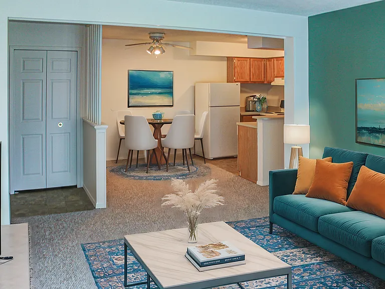 Marianne Manor Apartments — Photo 29
