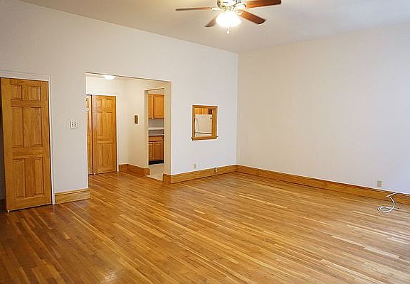 3rd image of 34 W 69th St APT 2B