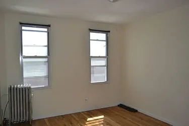 Rented by Loom Group