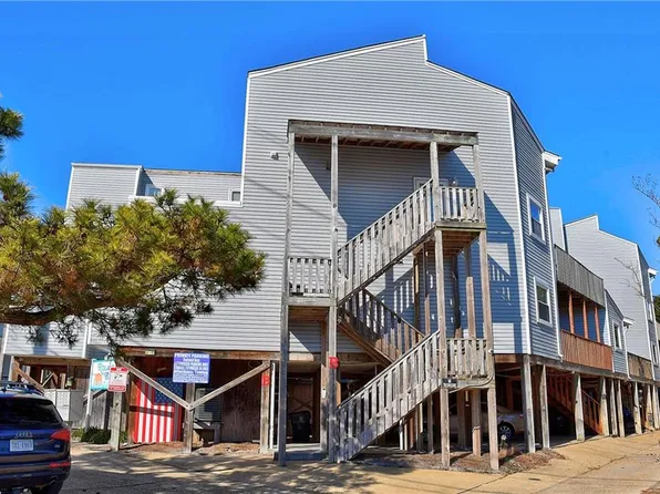 1326 W Ocean View Ave APT B, Norfolk, VA 23503