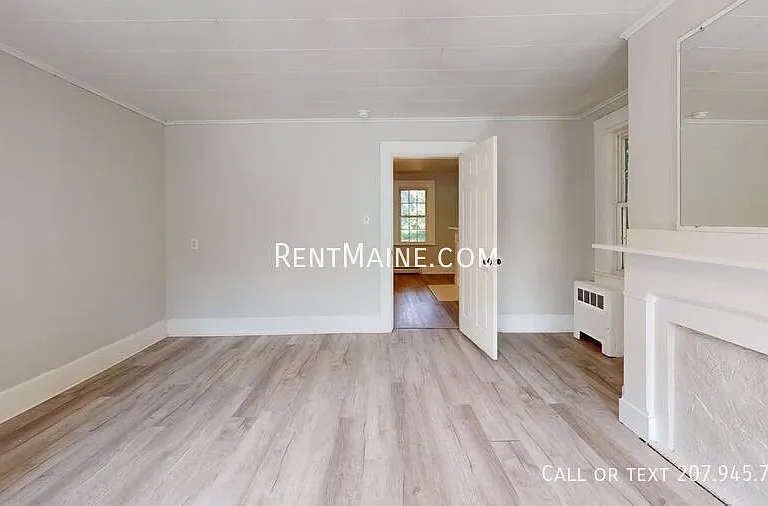 85 Cedar St — Photo 6