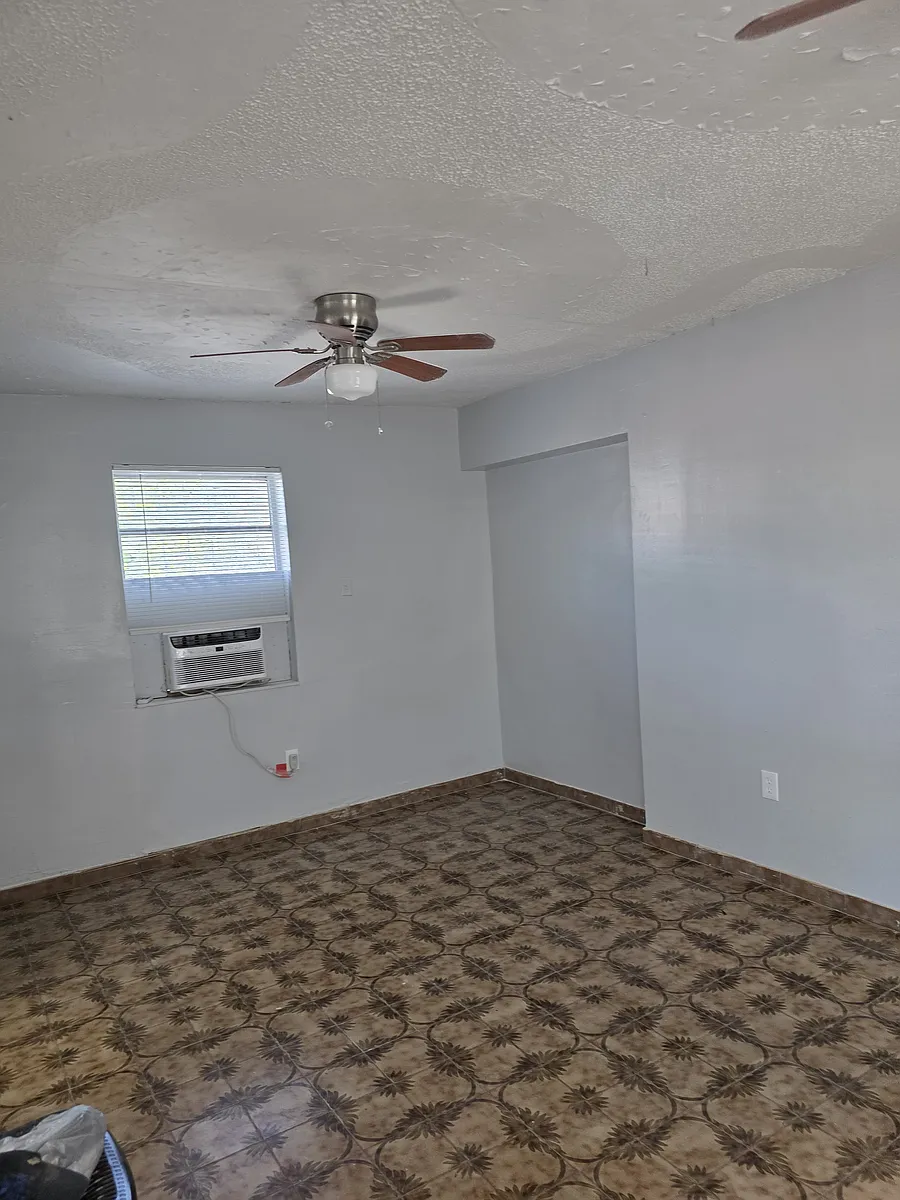 Building Photo - 1336 NW 33rd St