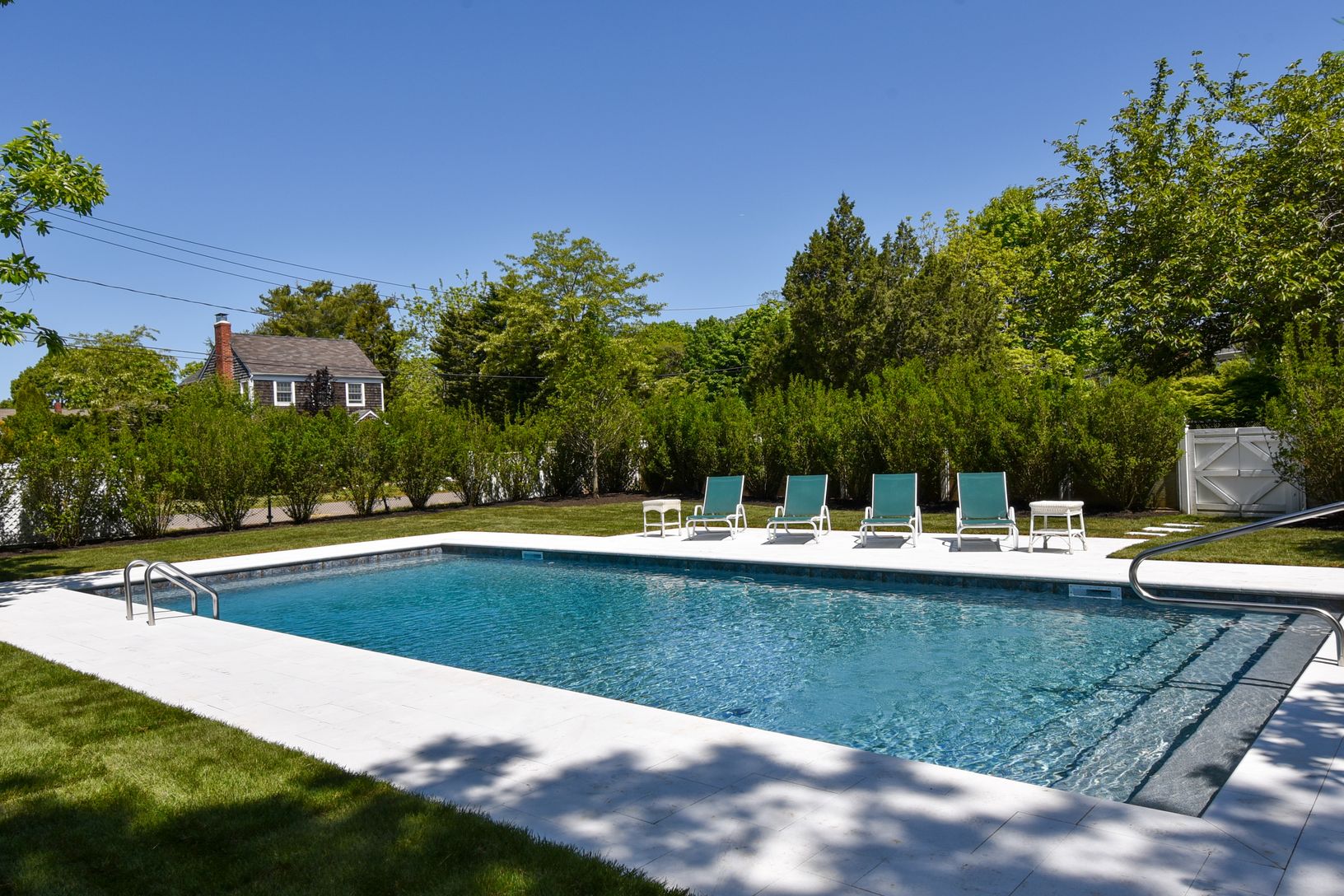  New Heated Swimming Pool!