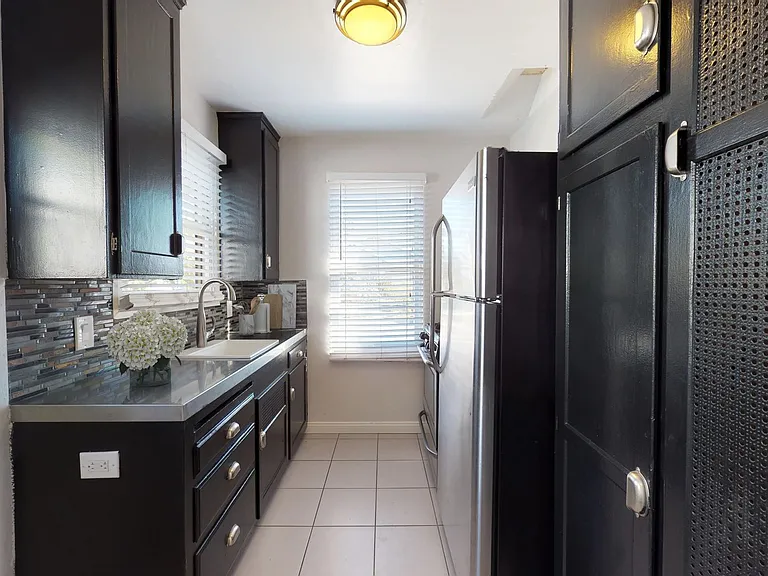 30th Street Cottages | Renovated 1 Bedroom Apartments in Golden Hill San Diego — Photo 6