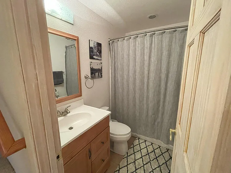 13049 Hillside Dr — Photo 28