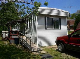 607 Oak Ln, Renfrew, PA 16053