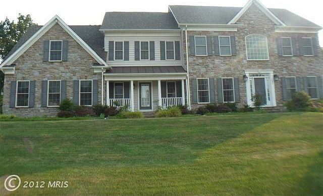 2nd image of 1521 Devere Dr