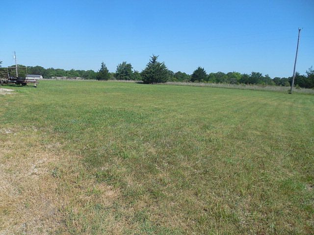 2nd image of 21672 N Pvt 3382 Dr