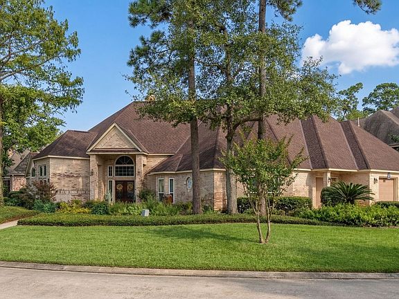 4th image of 237 S Berryline Cir