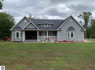 6260 Evergreen Dr, Hale, MI 48739