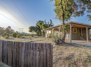18258 View Point Dr, Anderson, CA 96007