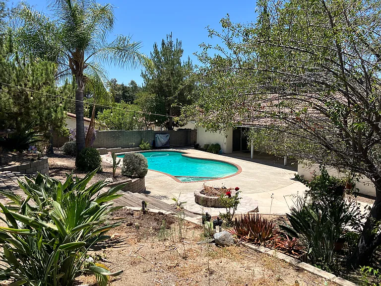 282 Summit Rd — Photo 31