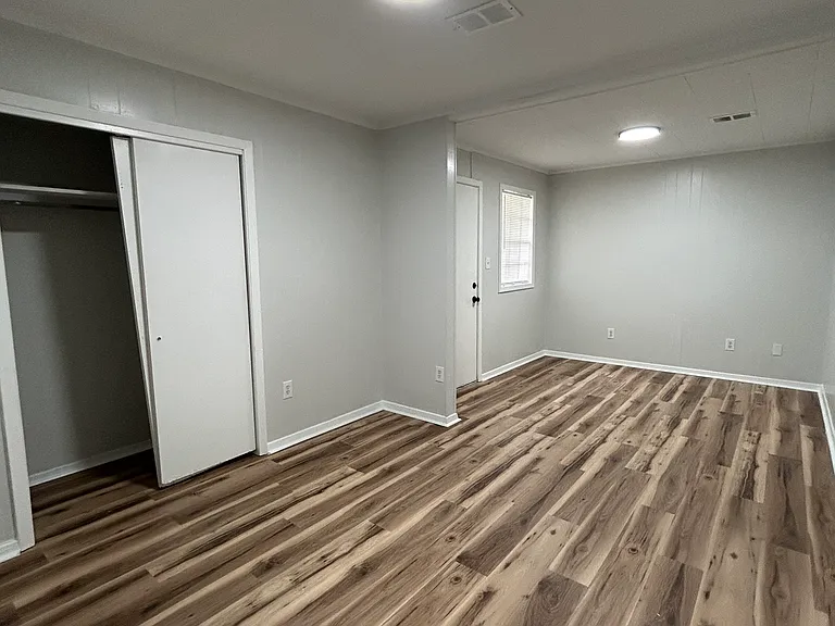4953 Rosehaven Dr — Photo 8