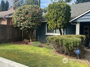 4046 NE 86th St, Seattle, WA 98115