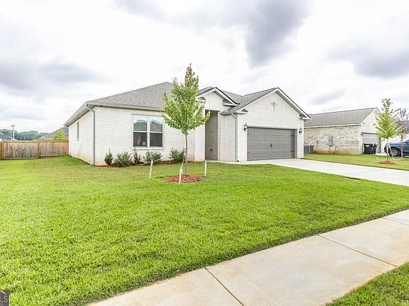 3rd image of 508 Otters Ridge Dr
