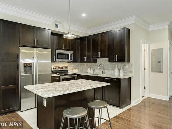 Gourmet Kitchen