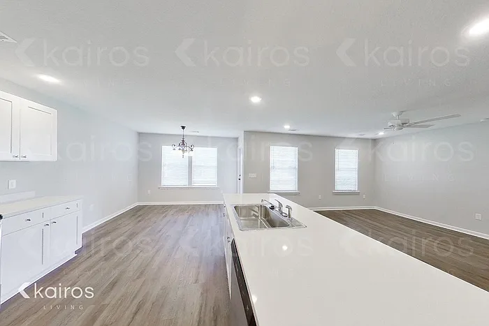 11 Camper Cir — Photo 6