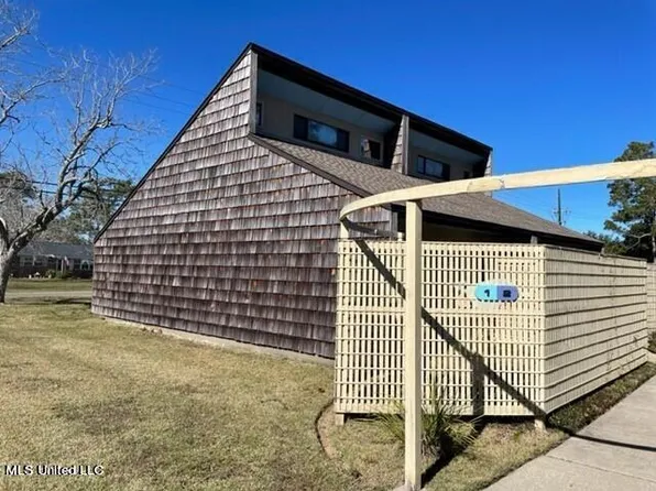 828 Oakleigh Ave APT 2, Gulfport, MS 39507