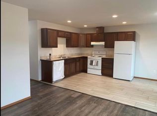507 N 2nd St #2, Yakima, WA 98901