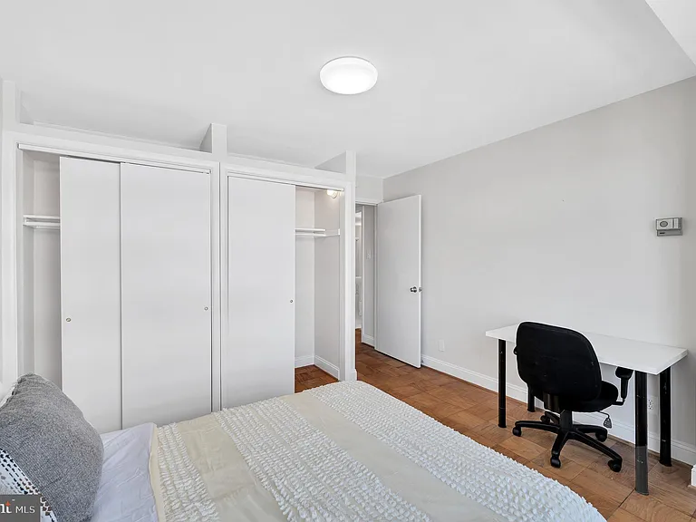 2401 H St NW #808 — Photo 13