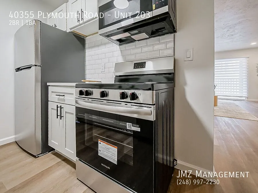 Coming Soon! Luxury Living at Z on Plymouth 1,000 SF Two-Bedroom Residence — Photo 3