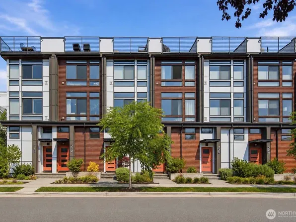 720 N 43rd St, Seattle, WA 98103