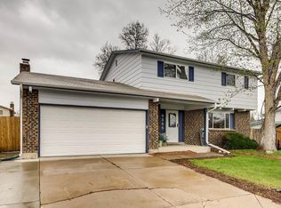 9355 W Maplewood Pl, Littleton, CO 80123