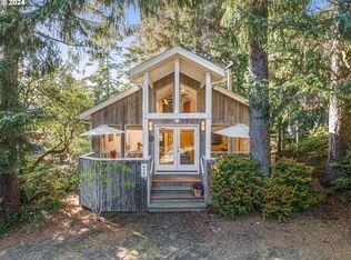 425 Ocean Ave, Manzanita, OR 97130