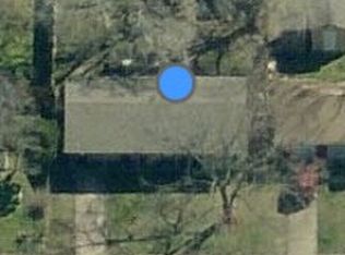 8015 Belgard St, Houston, TX 77033