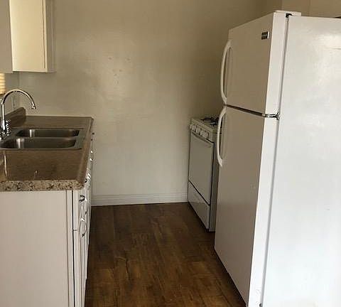 5th image of 8717 Cattaraugus Ave APT 2