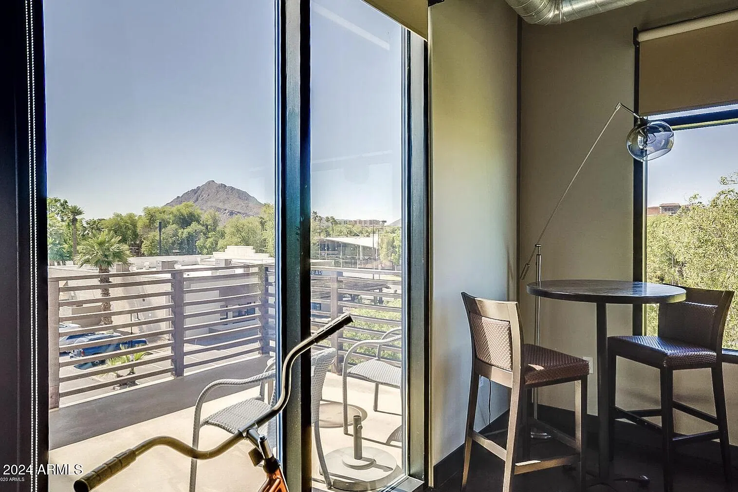 1 bed, 1.0 bath, 813 sqft, $2,500 — Photo 2