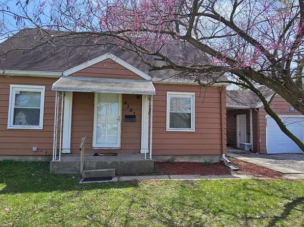 4307 SW Anthony Wayne Dr, Fort Wayne, IN 46806
