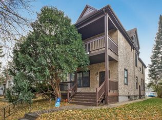 570 Laurel Ave, Saint Paul, MN 55102