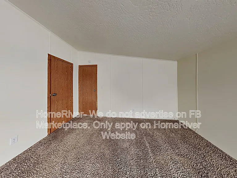 2920 S Windsor Rd — Photo 11