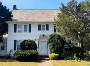 89 Hilton Ave, Hempstead, NY 11550