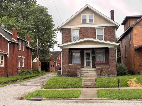 919 12th St, Huntington, WV 25701