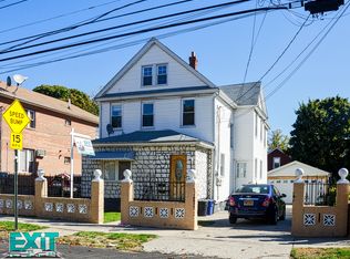 13627 219th St, Springfield Gardens, NY 11413